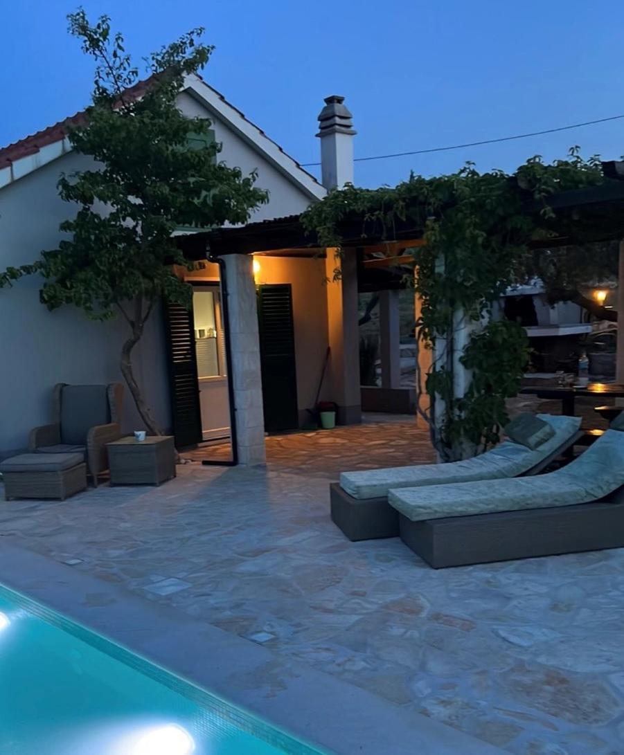 הוילה סוטיבאן Maslina House מראה חיצוני תמונה